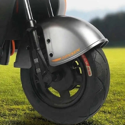 Three Wheel Electric Tricycles with Passenger Seat Charge Time h 3-5h For Passenger