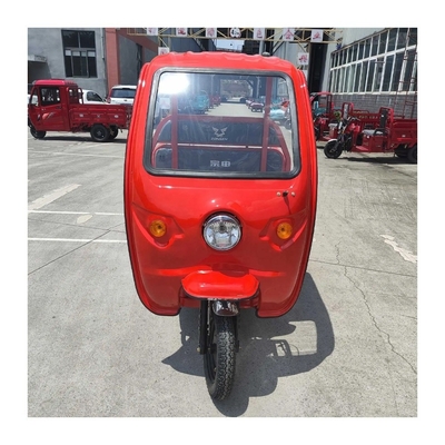 1980mm Wheelbase Electric Tricycle with Enclosed Cabin and 6 Leaf Spring Rear Suspension