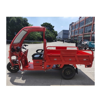 1980mm Wheelbase Electric Tricycle with Enclosed Cabin and 6 Leaf Spring Rear Suspension