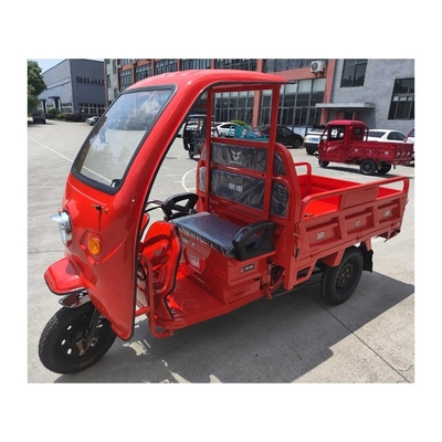 1980mm Wheelbase Electric Tricycle with Enclosed Cabin and 6 Leaf Spring Rear Suspension